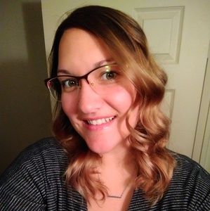 Meet your Posher, Alisha